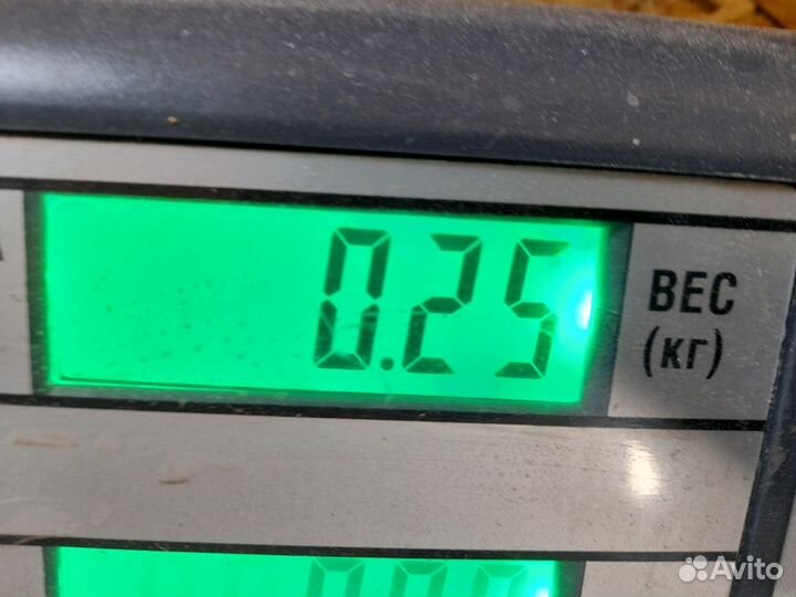 Отражатель на крыло левый