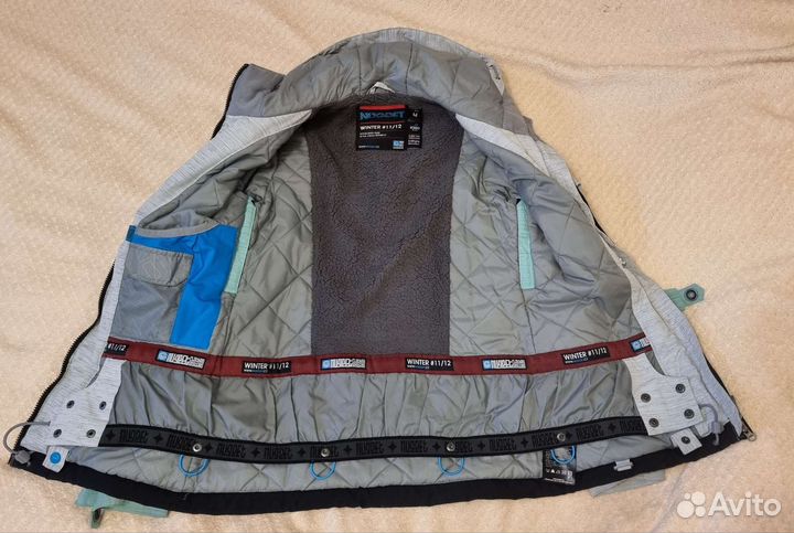 Сноубордический костюм женский Nugget