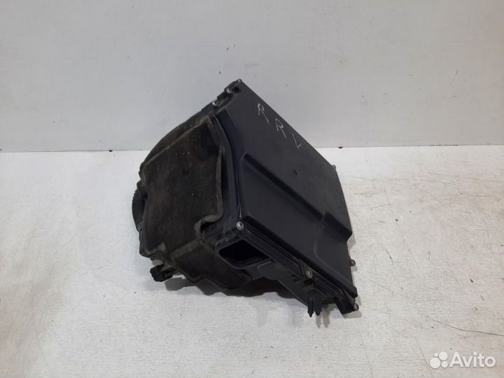 Корпус блока предохранителей передний Land Rover