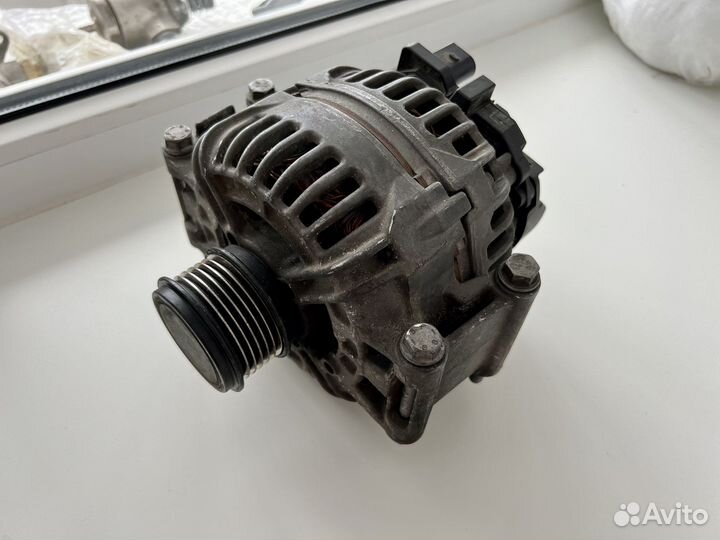 Генератор Audi a4 b8 cdnc