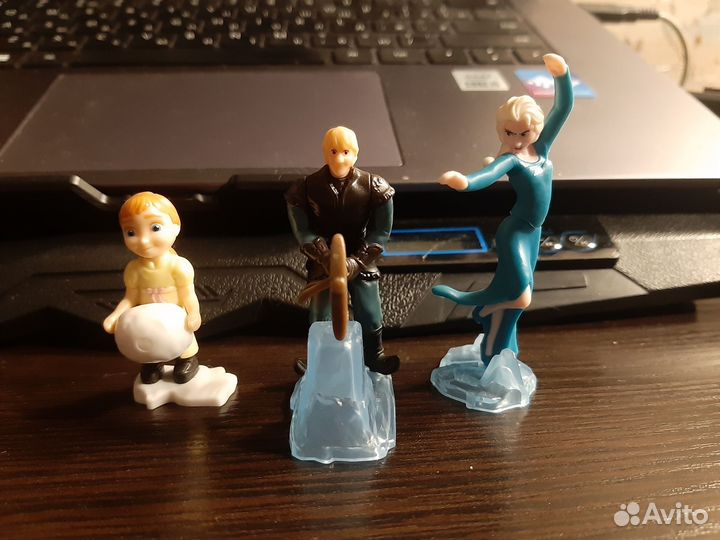 Игрушки из киндера