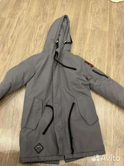 Куртка на мальчика 146