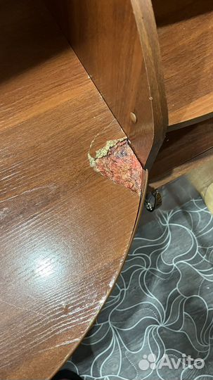 Компьютерный стол