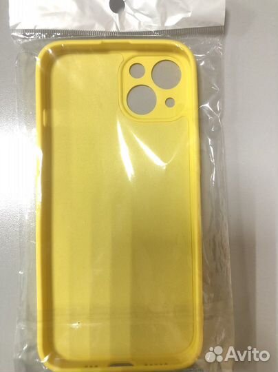 Чехол на iPhone 13