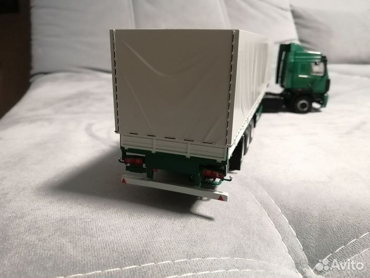 Маз 5440 с полуприцепом маз 9758 автоистория 1/43