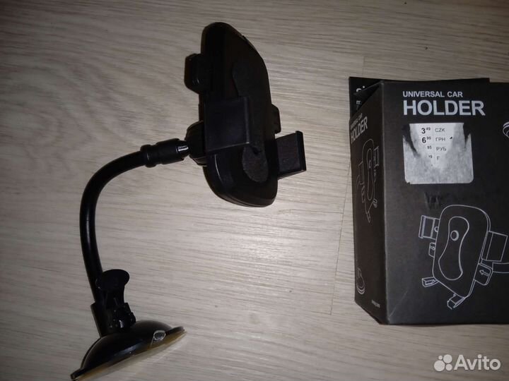 Держатель для телефона в авто