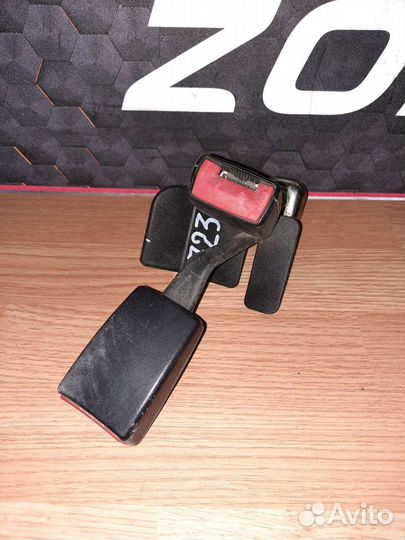 Ремни безопасности с пиропатроном Audi A6 Allroad