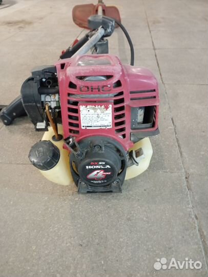 Триммер бензиновый 4 тактный Honda