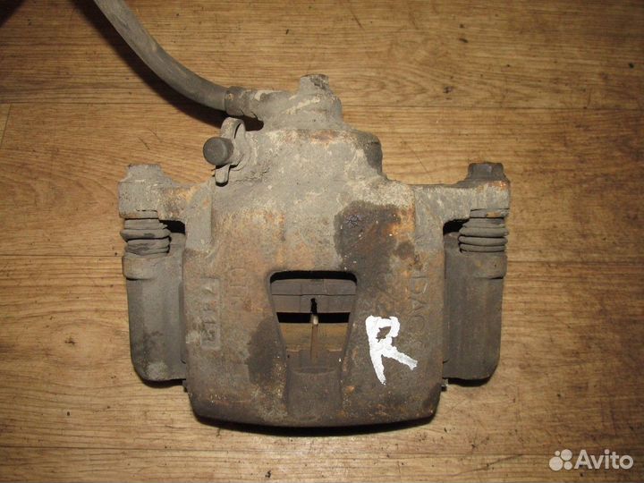 Суппорт передний правый