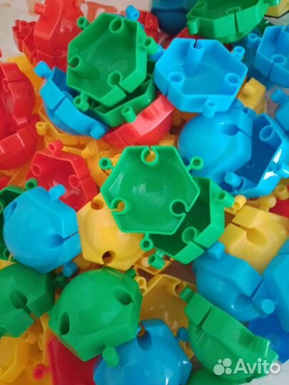 Развивающие игрушки