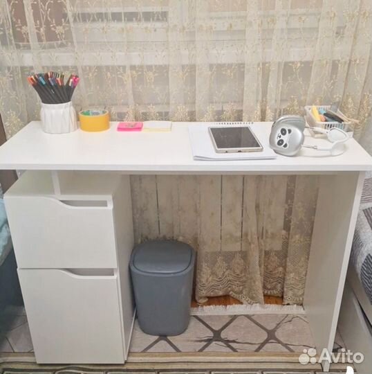 Письменный стол