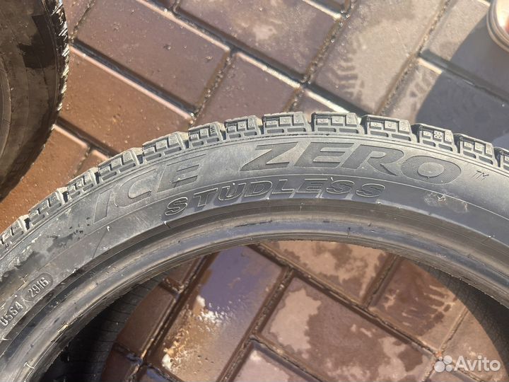 Pirelli Ice Zero 225/45 R19 96H