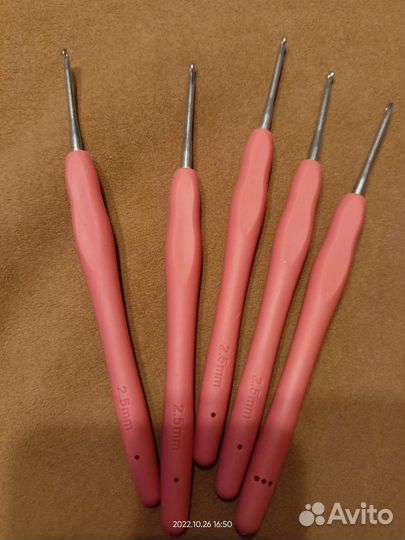 Крючки, спицы носочные, круговые