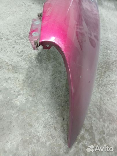 Передние крылья Dodge grand caravan