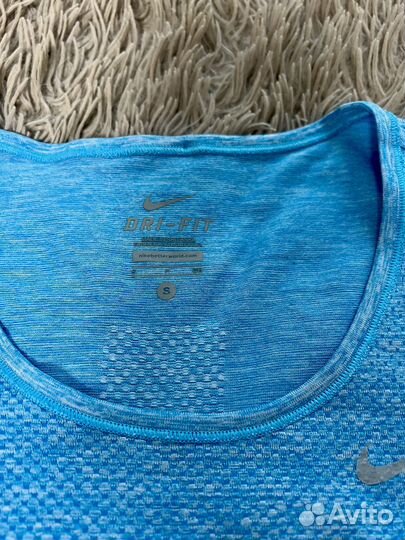 Футболка Nike dri fit