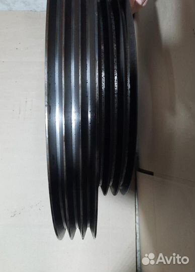 16061904 Шкив Deutz Дойтс