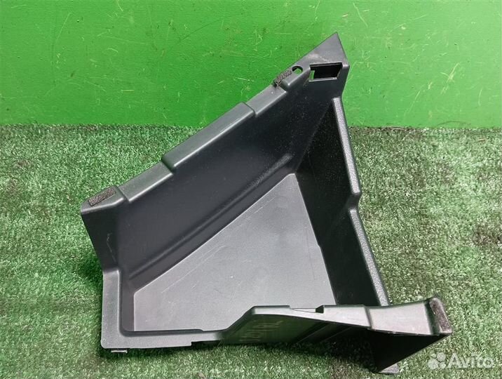 Ящик багажника Toyota Verso R2 2009