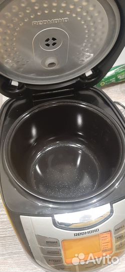 Мультиварка redmond rmc m70