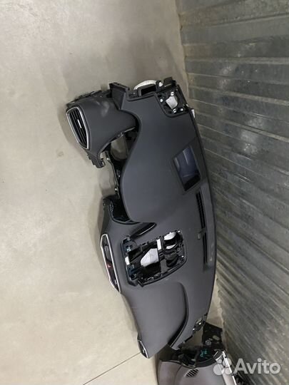 Торпеда подушка ремень Hyundai Santa Fe 2019