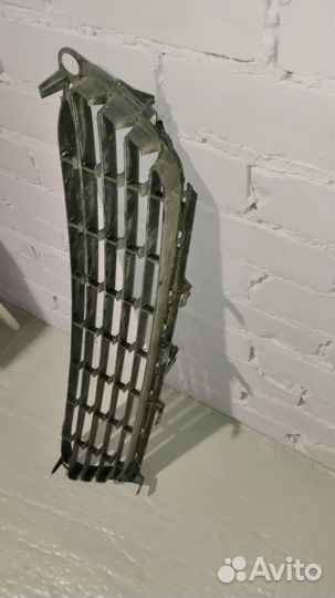Решётка радиатора передняя Рено Флюенс рестайлинг