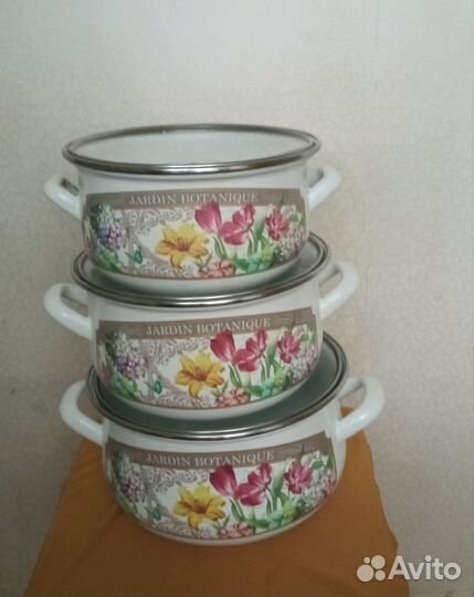 Набор посуды кастрюли