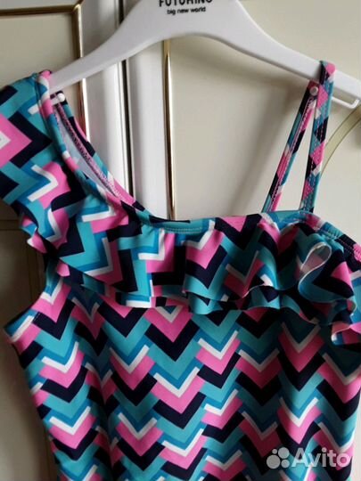 Купальник на девочку 8-9 лет Carter's