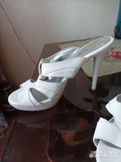 Босоножки женские 38 размер на высоком каблуке