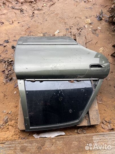 Дверь задняя правая volvo s40