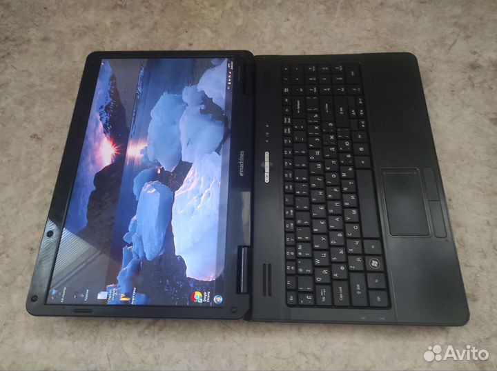 Ноутбук 2 ядра/4Гб/500Гб/Radeon HD