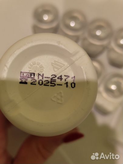 Контактные линзы, средство для линз, пинцет