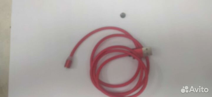 Кабель для зарядки телефона