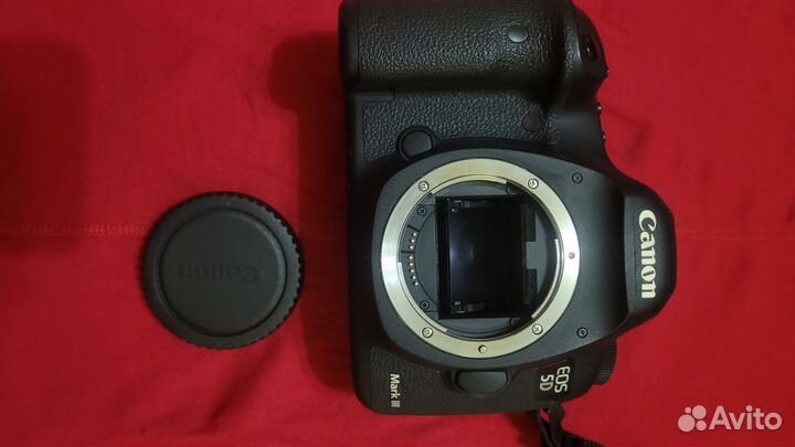 Canon EOS 5D Mark III Body