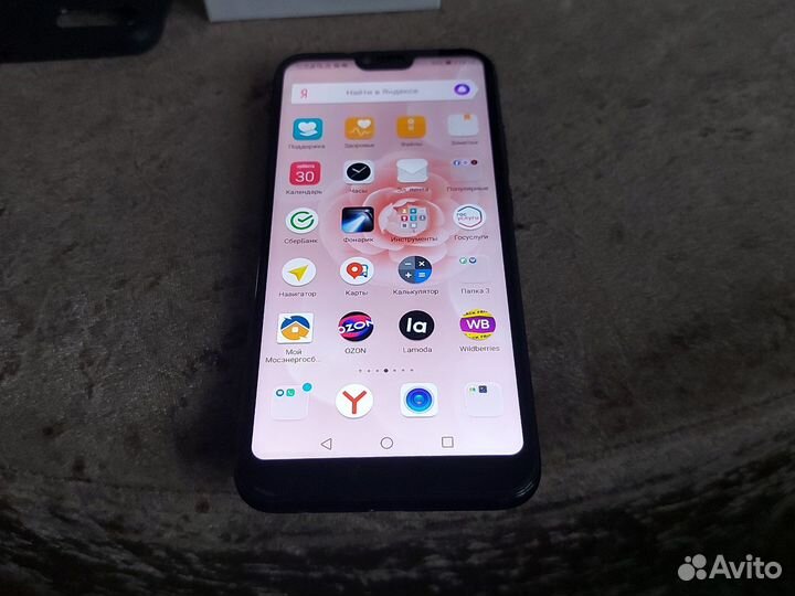 HONOR 10, 4/128 ГБ
