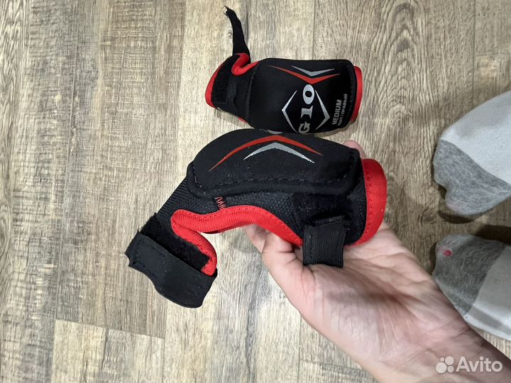 Налокотники хоккейные детские S 104/110см