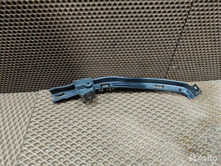 Крепление фары Honda Stepwgn RG1 K20A 2009