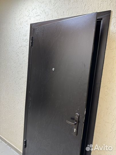 Дверь входная железная бу