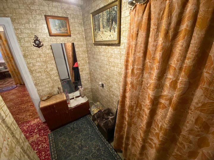 2-к. квартира, 47 м², 1/5 эт.