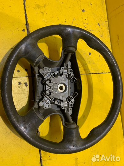 Руль Nissan Almera N16 2002-2006