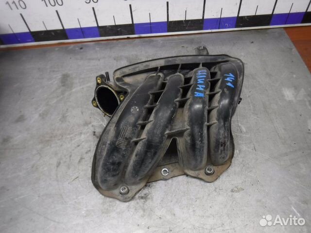 Коллектор впускной Лада Калина 11183 2011