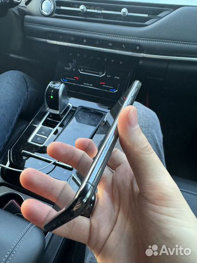 iPhone X, 64 ГБ