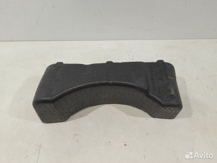 Ящик для инструментов LADA Vesta Sw Cross 2017