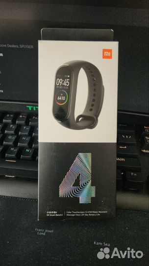Часы MI Band 4