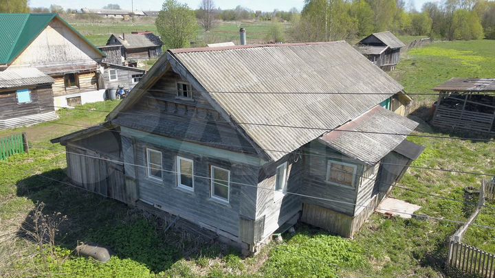 Дом 56 м² на участке 100 сот.