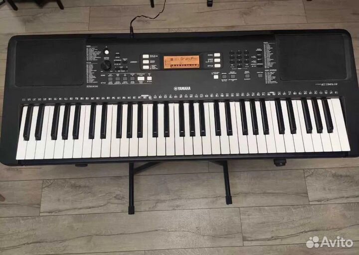 Цифровое пианино Yamaha PSR E363