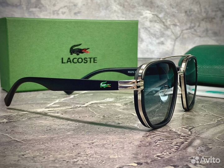 Очки Lacoste классические