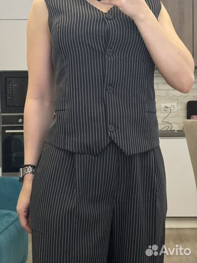 Костюм брючный