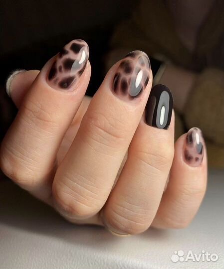 Маникюр на дому