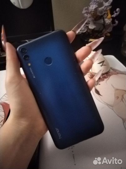 HONOR 8C, 3/32 ГБ