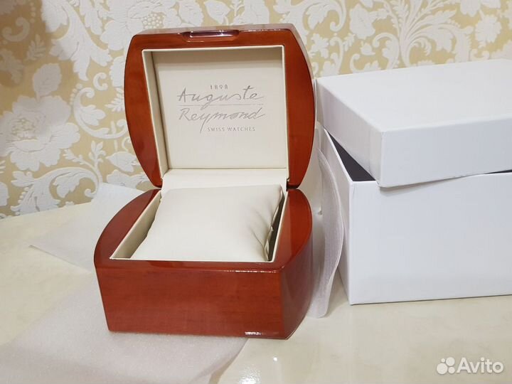 Футляр Auguste Reymond новая оригинал