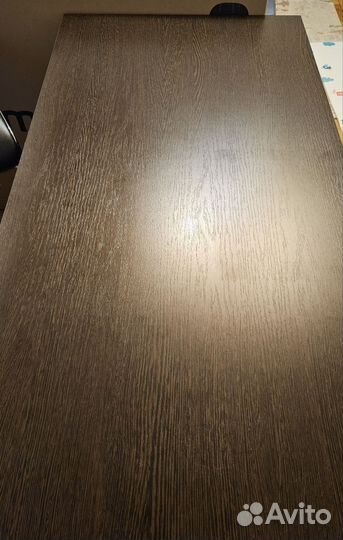 Письменный стол